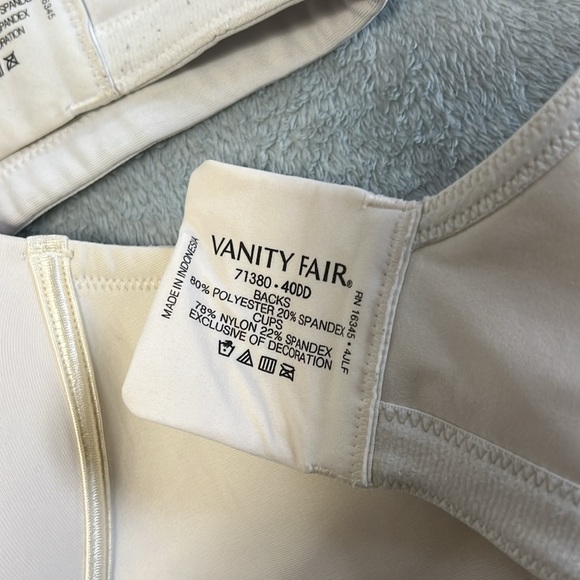 Vanity Fair Bras Bundle of 3 @ 44DD black, white, and cream - Picture 5 of 9